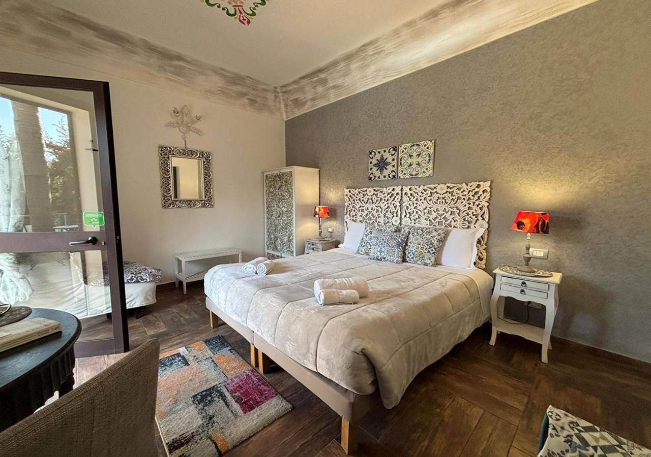Deluxe Double Room Pool Access