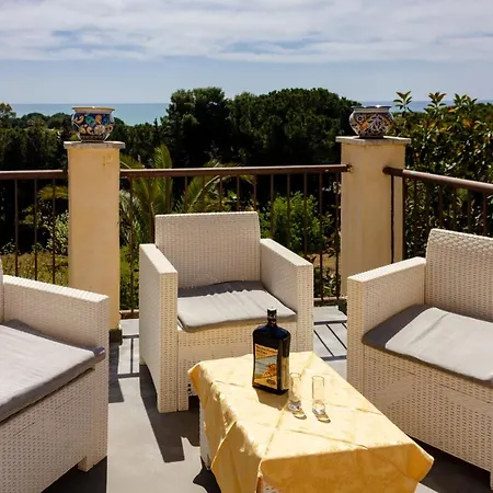 B&B Pirandello - Residence Villa Margherita-2