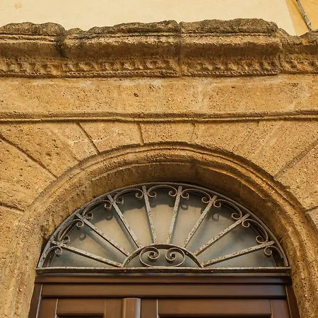 B&B Palazzo Bibirria-3